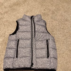 GAP KIDS BOYS VEST